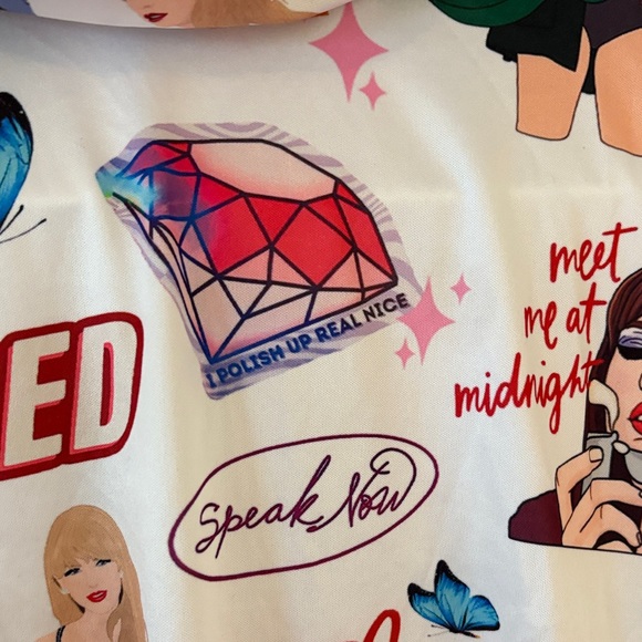 Unbranded Taylor Swift Pajama Top - Picture 14 of 14